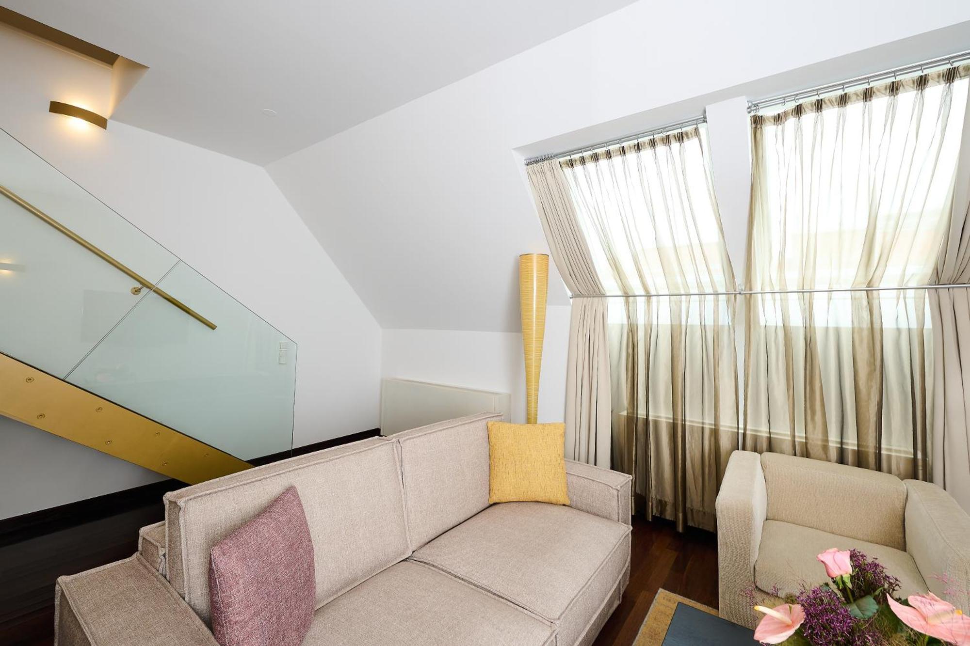 Myplace Premium 4* Vienne